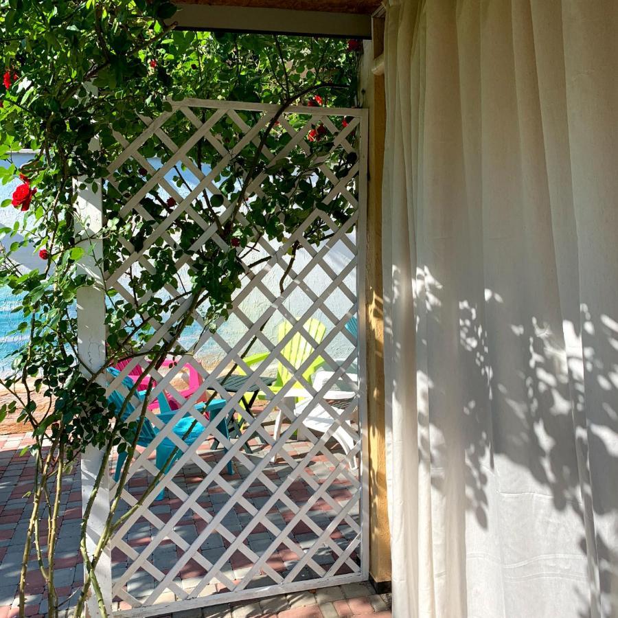 Guest House Santin Csornomorszk Kültér fotó